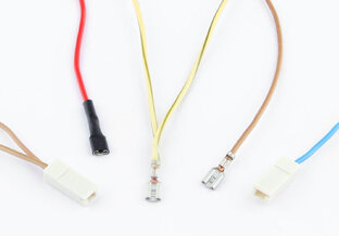 Наконечники-гнездо 2,8 мм с изоляцией и без